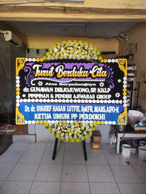 Papan Bunga di Ciganjur